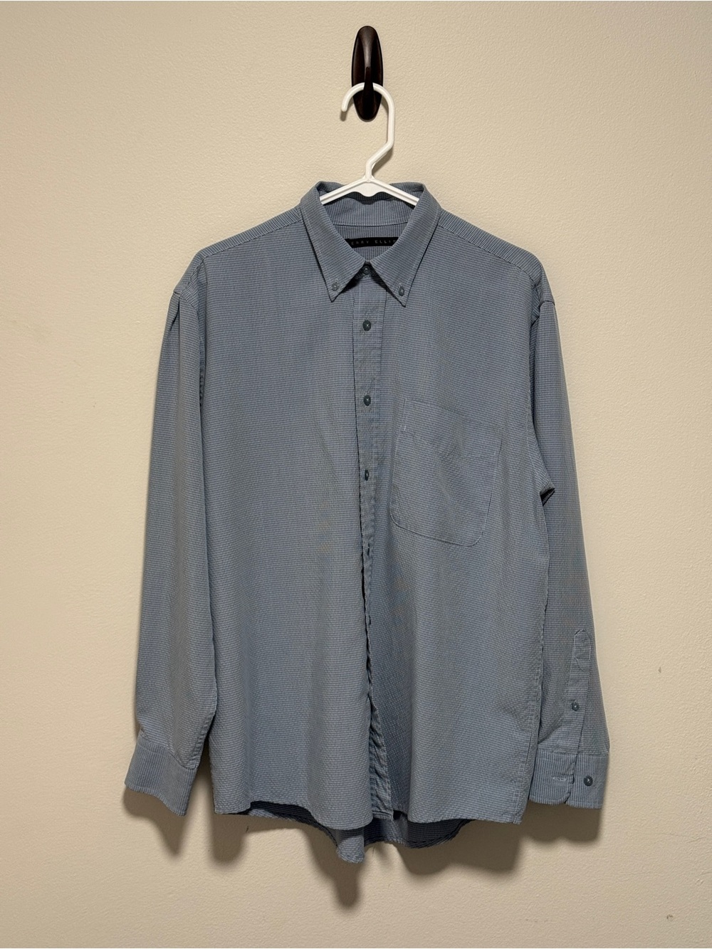 Perry Ellis Men's Button-Down Dress Shirt in Light Blue